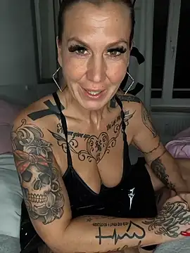 RoxyVale - show my boobs for 3 min 🍑