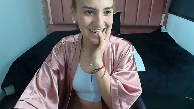 Megan__Hot___ - RIDE MY DILDO + FULL NUDE 😈🔥
