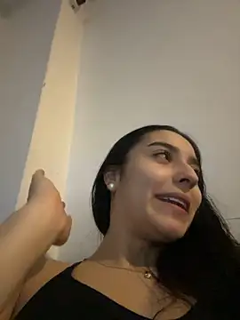Belle_Lea - TAKE OFF MY SHORT OF MY FRIEND