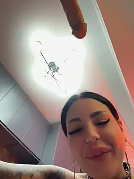 NaomyFlame - Make it rain 🫶🏼💦💦