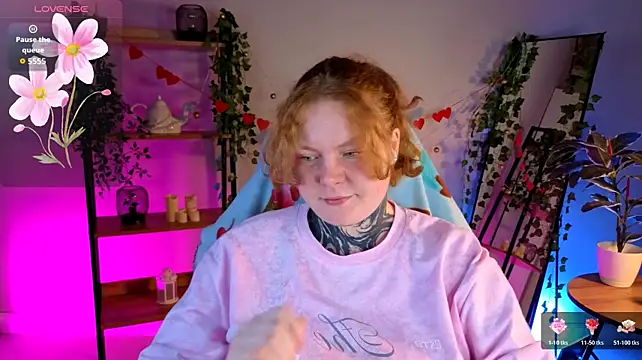 Cassie_xKiss - change clothes