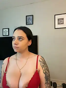 Sara_B - Spanks my Tits