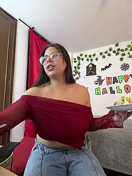 MiaCollinssx - 🔥Oil on ass + Ass Spread🔥