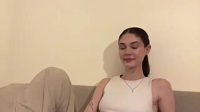 KiraChance - turn around and tease you with my butt