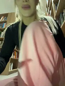 AlyssaFoxx_