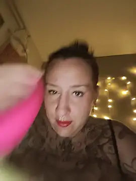 Thelittledevil388 - Mes gros seins