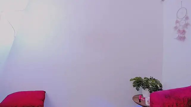 Zoeseven7 - show tits