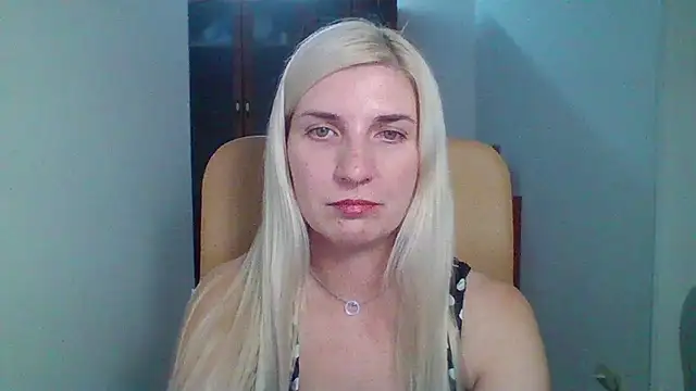 Alice_Veil