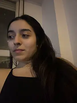 Belle_Lea - TAKE OFF MY SHORT OF MY FRIEND