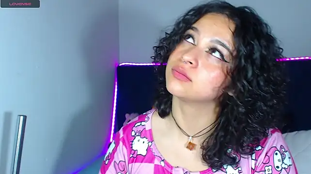 Bitsy_Messy - plug in ass