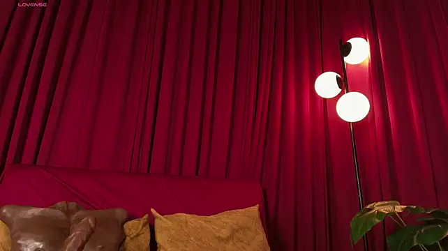 Alice-blaker - Keep my pussy wet