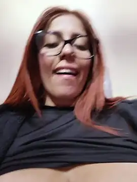 Alis_xxx - Masturbar tits out