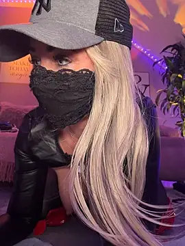 Fairyxbella - squirt show - last tip wins 5 vids 💦