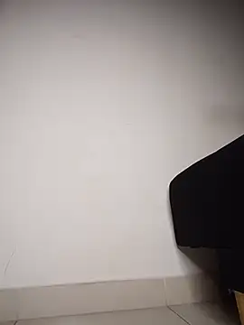ControlMySquirt_ - Out tits 🍒+ Spit tease