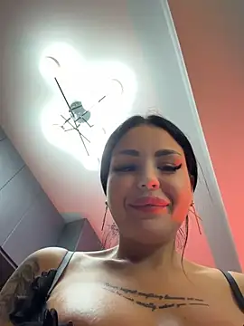 NaomyFlame - Make it rain 🫶🏼💦💦