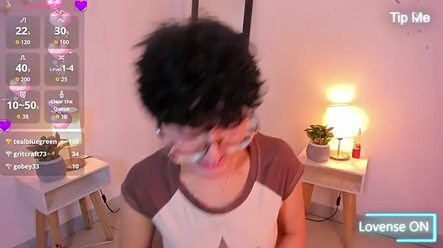 Jenn_cg - put oil on boobs and rub