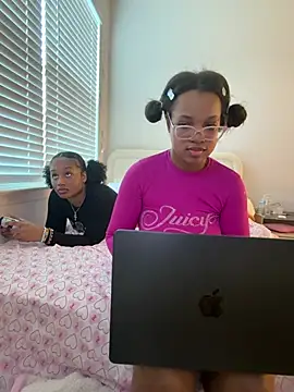 Strip4faith - get naked sluttt💦🍑💌