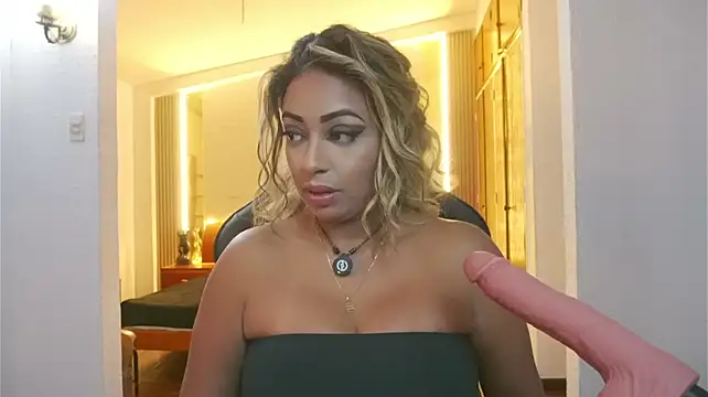 Charlottelover21 - opens Jeans