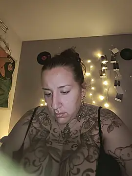 Thelittledevil388 - Mes gros seins