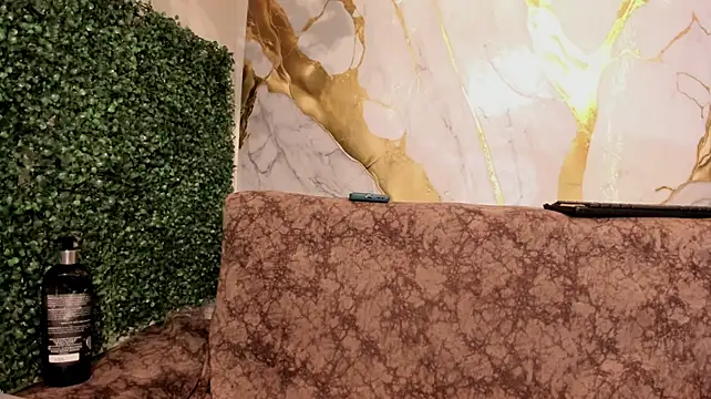 MeleekXXX_ - Fingers deep inside my holes