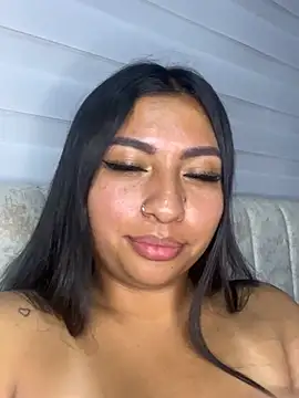 Issa_Santana - OIL IN MY ASS AND SPREAD WITH BOTH HANDS