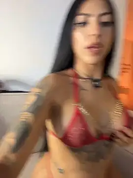 Celeste_Amber - Oil on my tits and hot blowjob👅