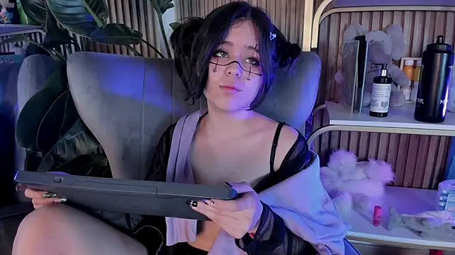Cheese_Blue - sexy dance naked
