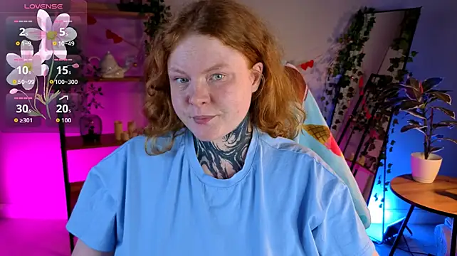 Cassie_xKiss - bare chest