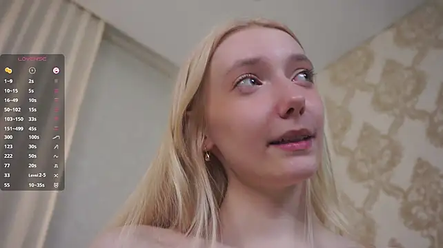 Bubblegum_babyyy - sweet saliva for my nipples and pinch