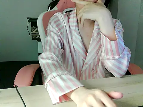Linh-Barbie - 🌷• show boobs(khoe ngực)