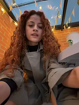 Alana15 - SQUIRT ACROSS STARBUCKS TICKETSHOW
