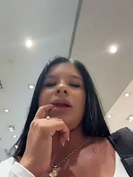 Elara_Luxe - Show squirts 💦