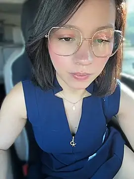 Sweety_Nate - Drive around in lingerie
