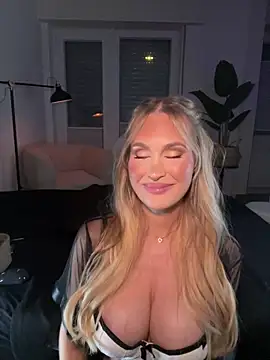 Lena_Blom - surprise video for the last tip