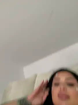KylieKroftt - naked suits me better