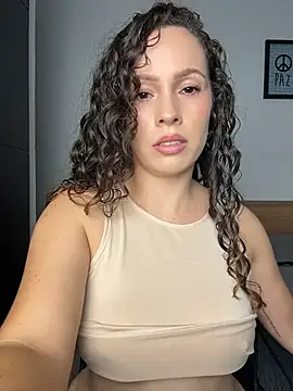Aitana_Sol - Play whit you tits 🍒 out