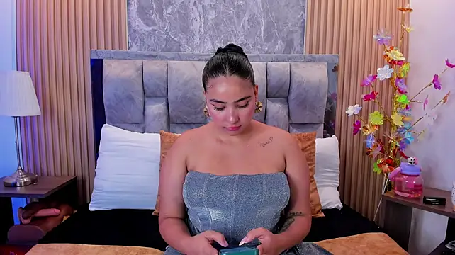 Sulay_Kim - rub your cock against my bum – no pantys