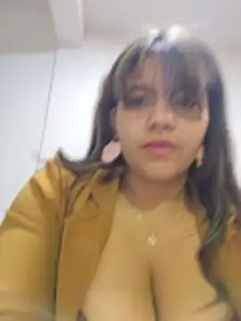 Ivy_enjoy - Off corset Spitting Tits in restaurant
