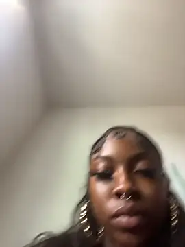 Cocochanel4567 - Spread cheeks