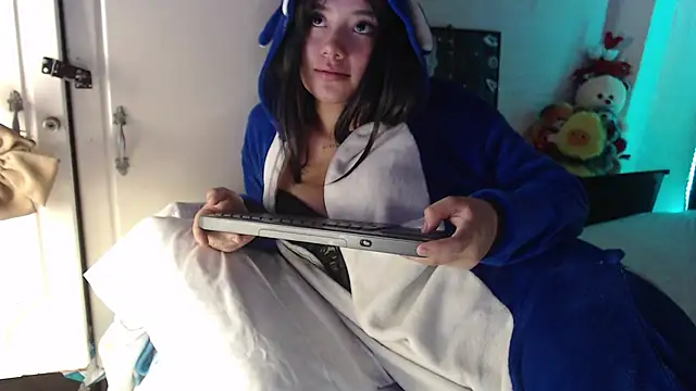 Luna_black19
