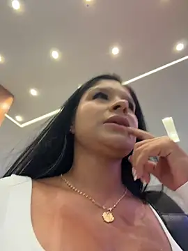 Elara_Luxe - Show squirts 💦