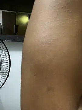 _yisela_ - Juicy pussy