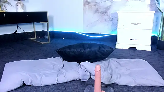 Natyxo - Cumshow