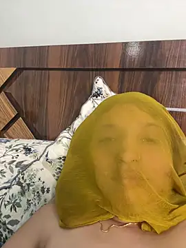 Miss_kanika76 - Buy new leptop