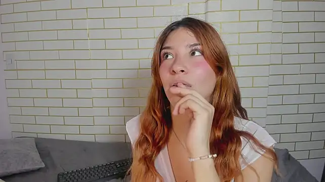 Be_dominated - I'll suck and lick Rousse's tits.
