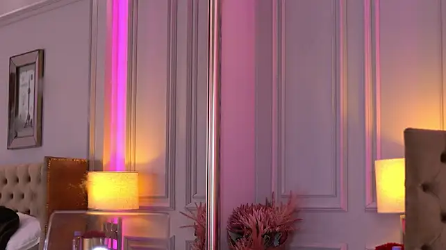 MillieHartwell - Let's break that bed: RIDE SHOW