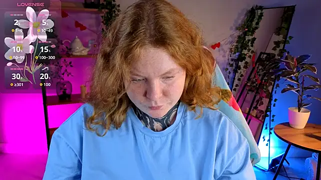 Cassie_xKiss - bare chest