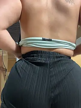 Kim_monti - Rub asshole