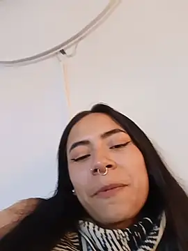 Ivyy_sweet_ - Flash Pussy