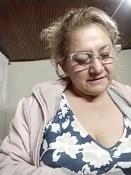 JULIETA_21- - Oil in my vagina, so good...💦💦💦